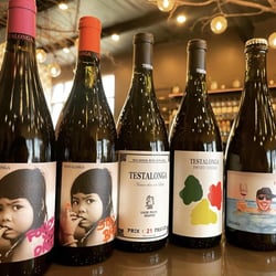 Roots Wine Bar 676060