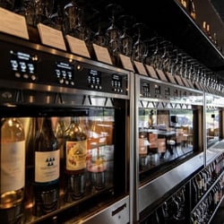 Roots Wine Bar 676063