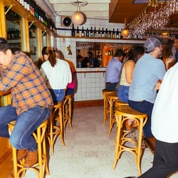 Rosie’s Wine Bar 611198