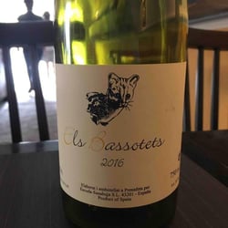 Vinilo Wine Bar & Bistro 67515