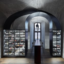 Autentista wine & champagne bar 603486