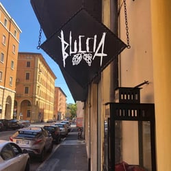 Buccia 555918