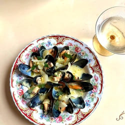 Dina Wines 691443