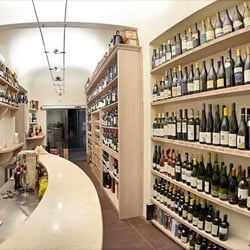 Enoteca Borgo Di Vino 12020
