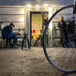 Enoteca Vetro 663180