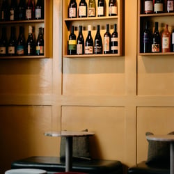 Hundertwein Bar & Shop 792987