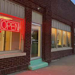 iDLE Wine & Goods 752274