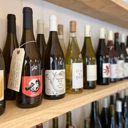Dina Wines 475093