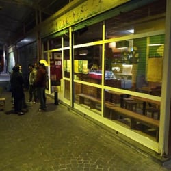 Sbando, cucinotto e cantina 80475