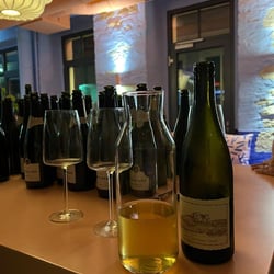Tipsy Wine Concept Store 651386