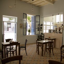 Agora Cafe & Bar 718971