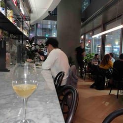 Bar Haifa 736074