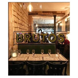 Brutos 13929