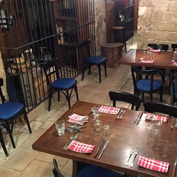Chez Michel 24598
