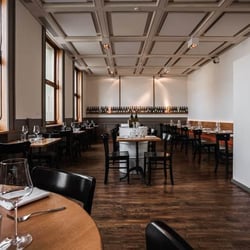 Darling Restaurant 468331