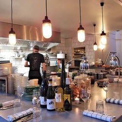 Héron Petit Restaurant 49382