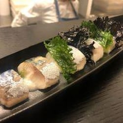 Hiroshima Mon Amour - Sushi Restaurant 667938