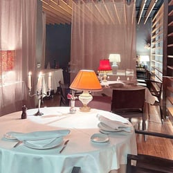 Le vin rouge Maître Cavista 587560