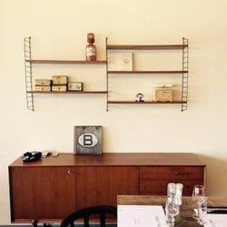 Les Coudes sur la Table 62697