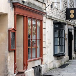 OAK Restaurant 353043