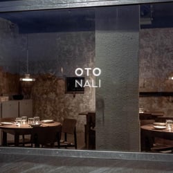 Otonali 573925