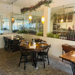 Paul’s Diner 809633