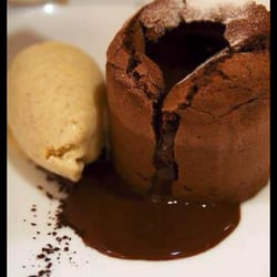 ぺルージュ Restaurant Pérouges 51609