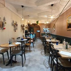 Restaurant Mouné 477611