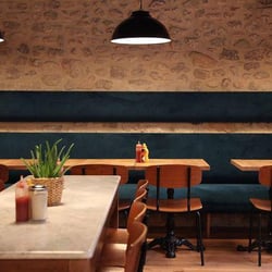 Sacré Burger 699473