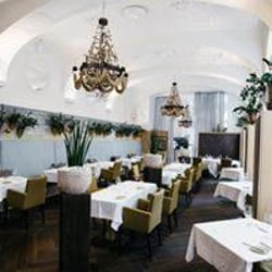 TIAN Restaurant 269160