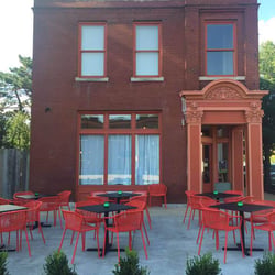 Union Loafers Café and Bread Bakery 86137