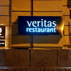 Veritas Restaurant 637805