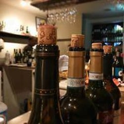 ワインとお惣菜の店 95336