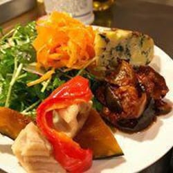 ワインとお惣菜の店 95338