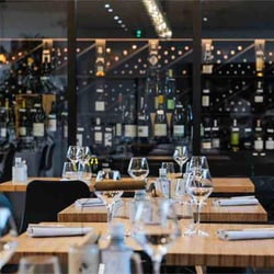 Cave à Vin & à Manger - Maison Saint Crescent 736688