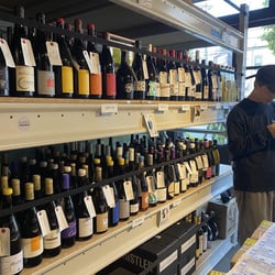 apéro. wine shop KYOJIMA 700160