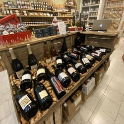 Cave - épicerie locavore Dejault 708555