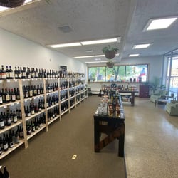 Clarity Wine Shop 542659