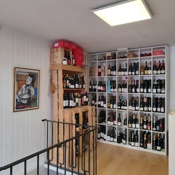 ESSENCIA wine 759679