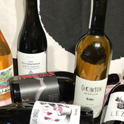 Flor Wine & Grocer 570792