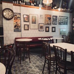 I J Mellis Cheesemongers Stockbridge 256281
