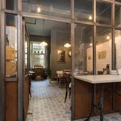 I J Mellis Cheesemongers Edinburgh Victoria Street 256269