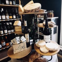 L’Essentiel Fromagerie & Épicerie 693018