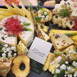 L’Essentiel Fromagerie & Épicerie 693019