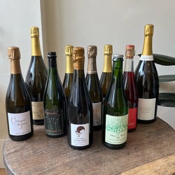 Neighborhood Wines 723037