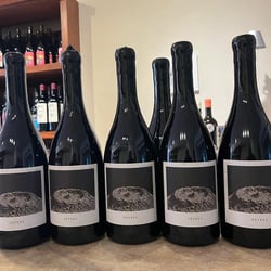 Neighborhood Wines 723040