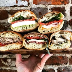 Pastaria Deli & Wine 303123