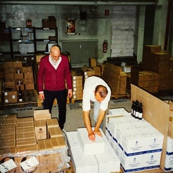 Viniculture 781905