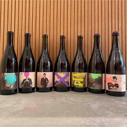 WINE BROTHERS 803939