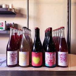 Winona Wine Store 158238